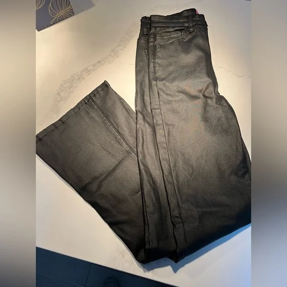 Women’s edikted black faux leather flare jeans. Size small. - Picture 2 of 10